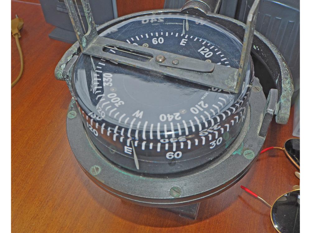 picture Navigation and electronics